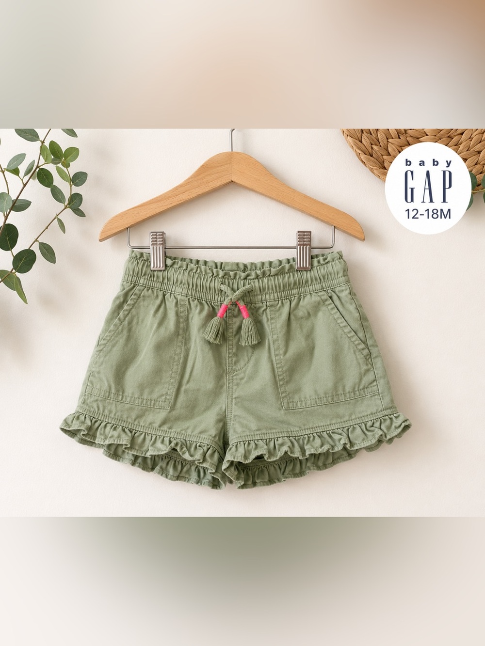 Baby Gap Girls Olive Green Ruffle Shorts 12-18M